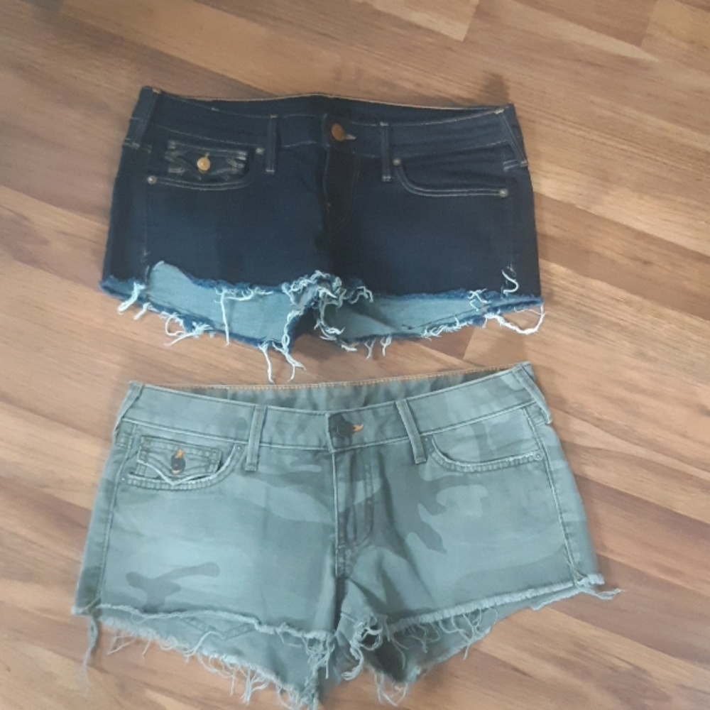 Camo and jean true religion shorts